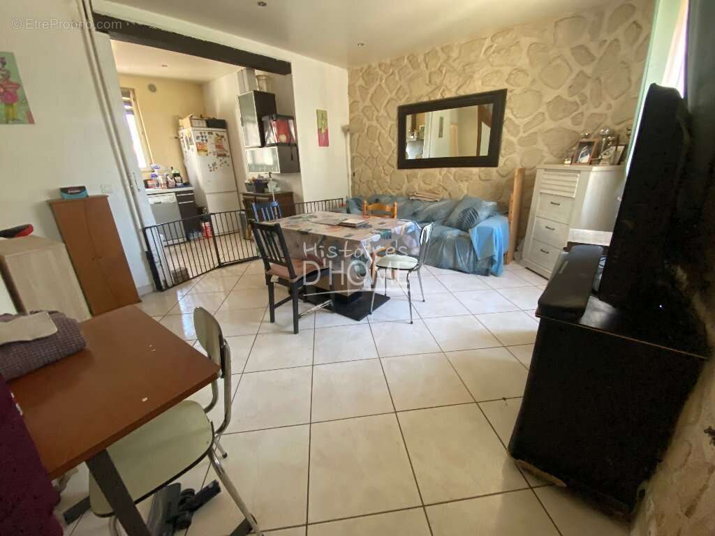 Maison à MARLES-EN-BRIE