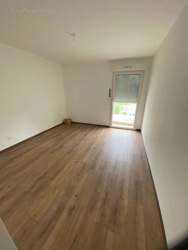 Appartement à SCY-CHAZELLES