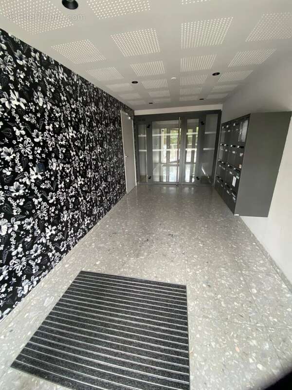 Appartement à SCY-CHAZELLES