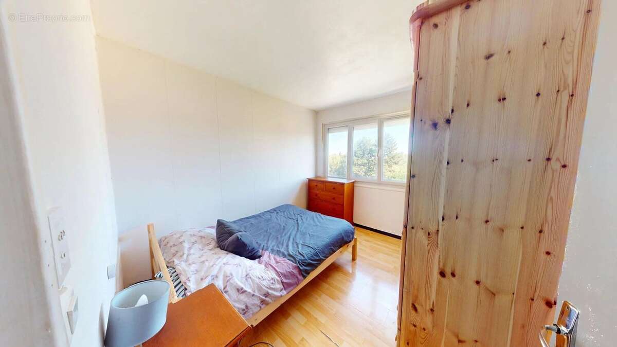 Appartement à MAINVILLIERS