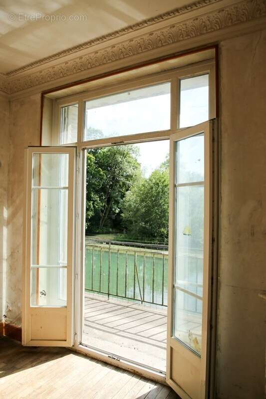 Maison à DUN-SUR-MEUSE