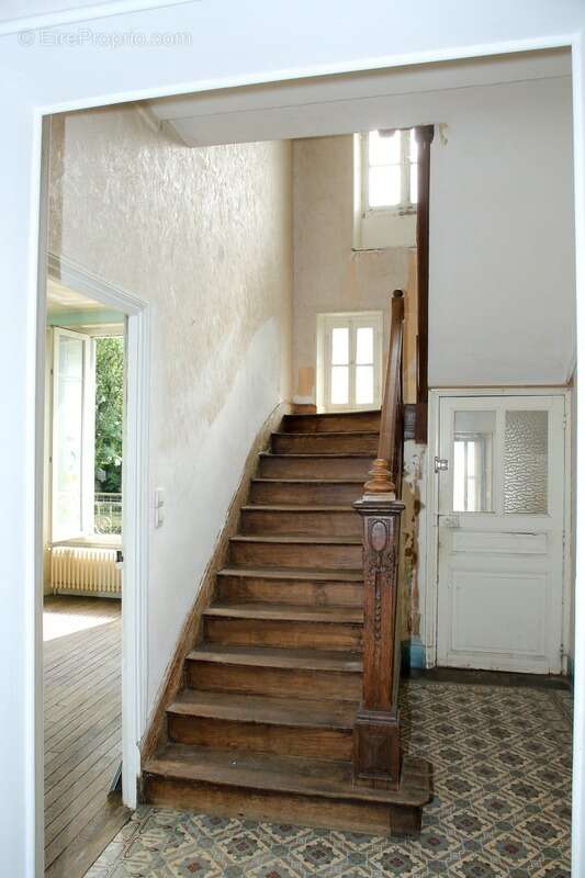 Maison à DUN-SUR-MEUSE