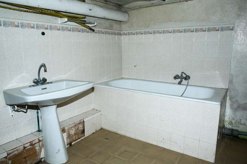 Maison à DUN-SUR-MEUSE