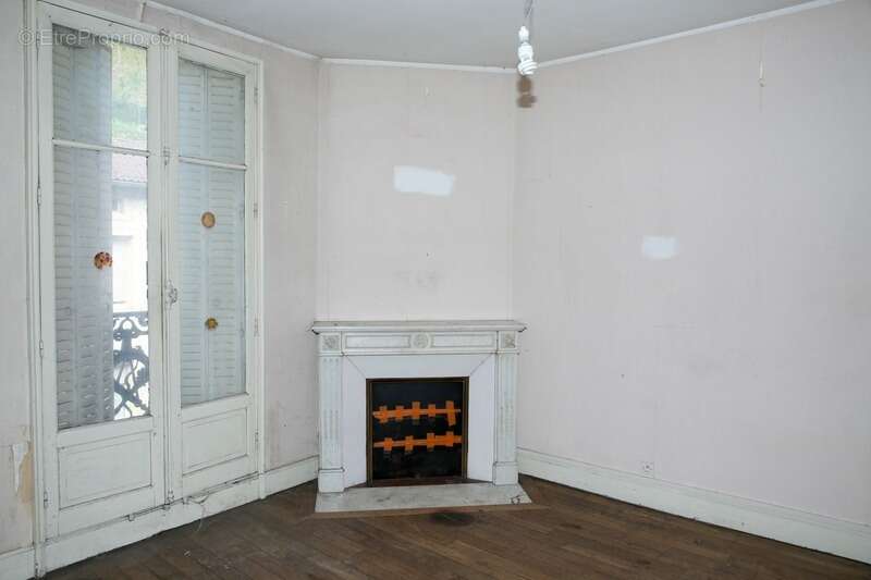 Maison à DUN-SUR-MEUSE