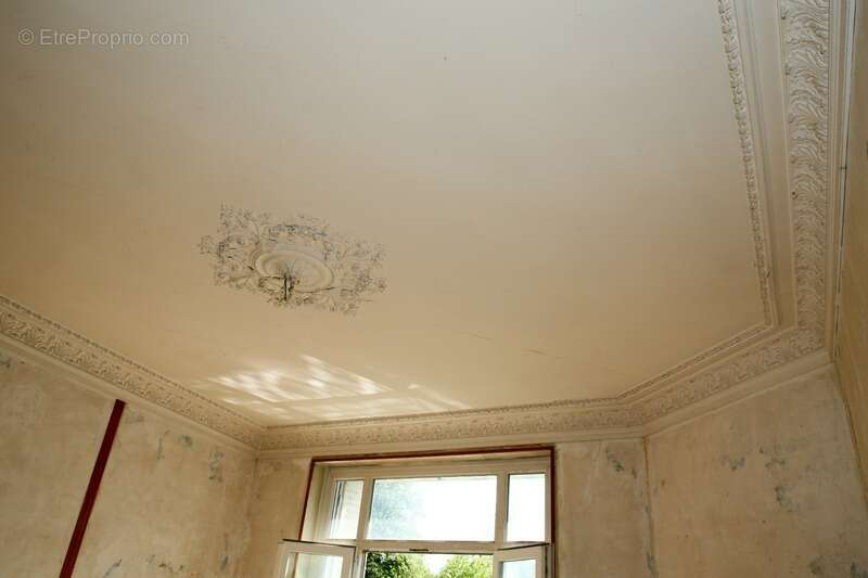 Maison à DUN-SUR-MEUSE