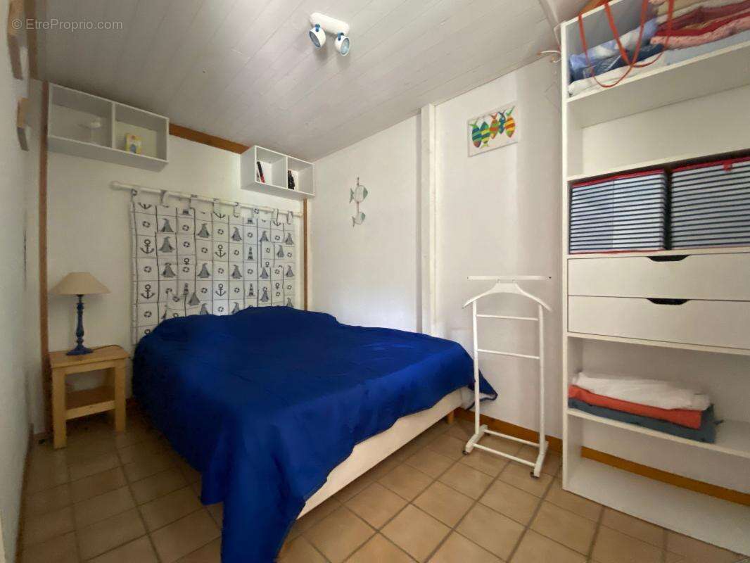 Maison à LES MATHES