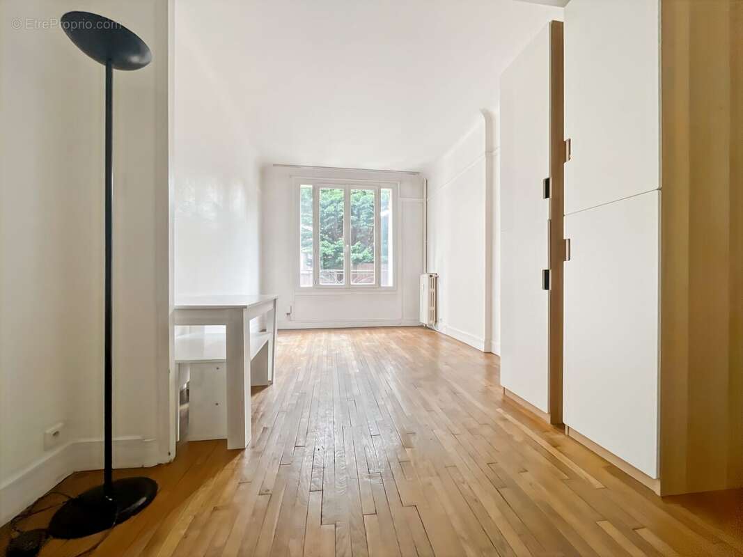 Appartement à ASNIERES-SUR-SEINE