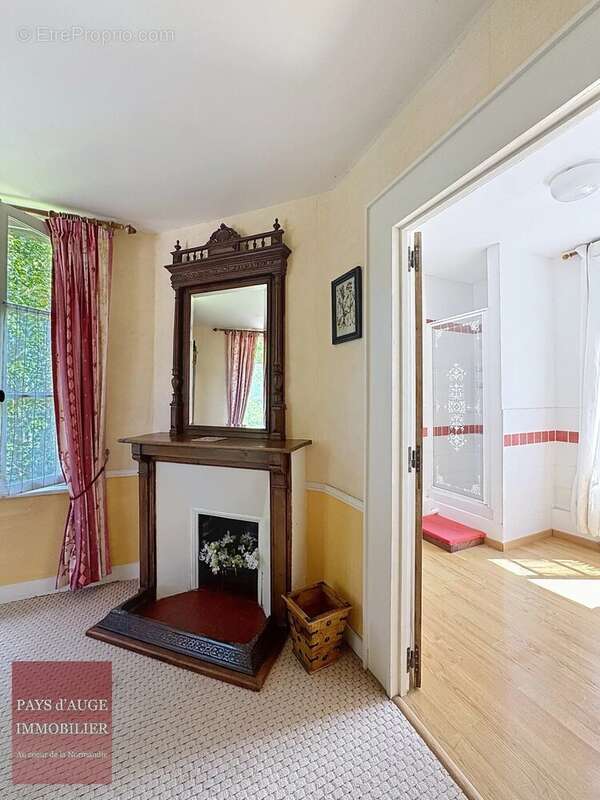 Maison à TICHEVILLE