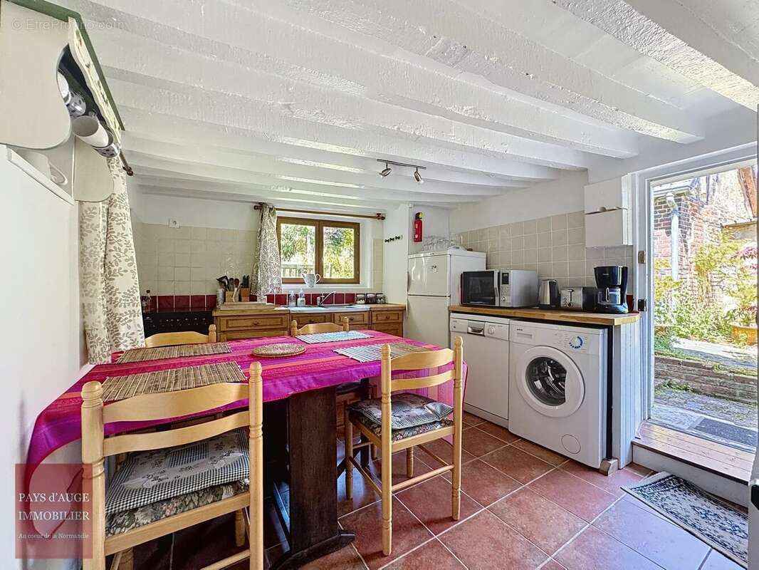 Maison à TICHEVILLE