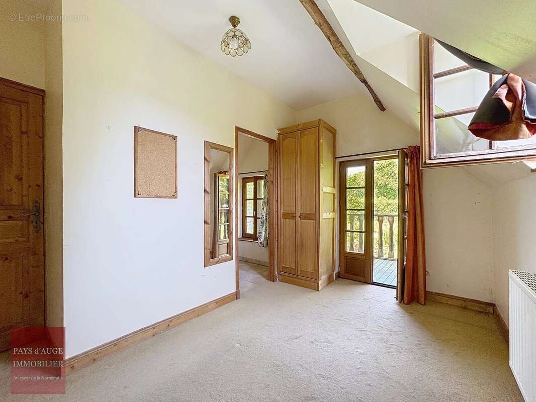 Maison à TICHEVILLE