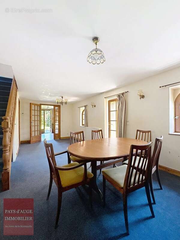 Maison à TICHEVILLE