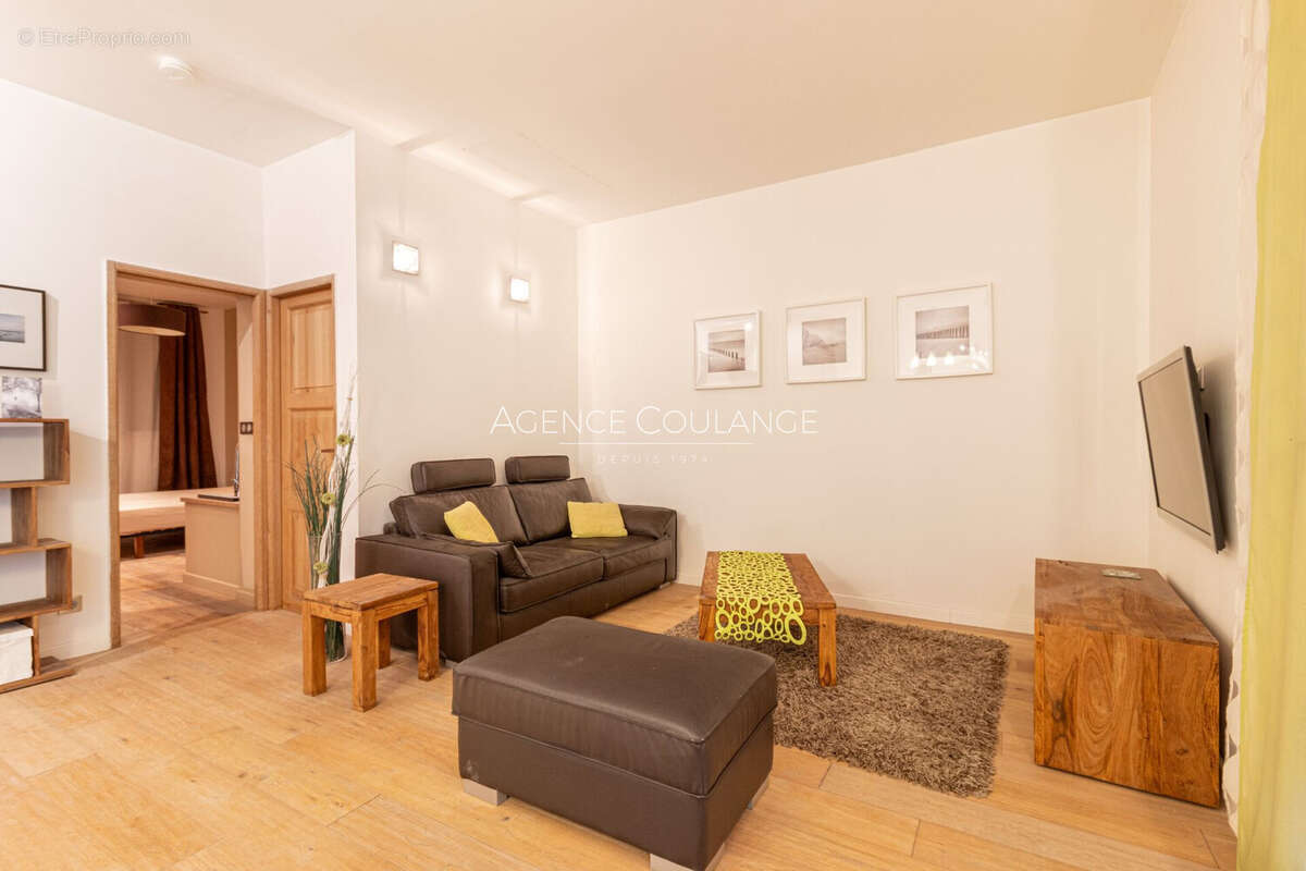 Appartement à MARSEILLE-6E