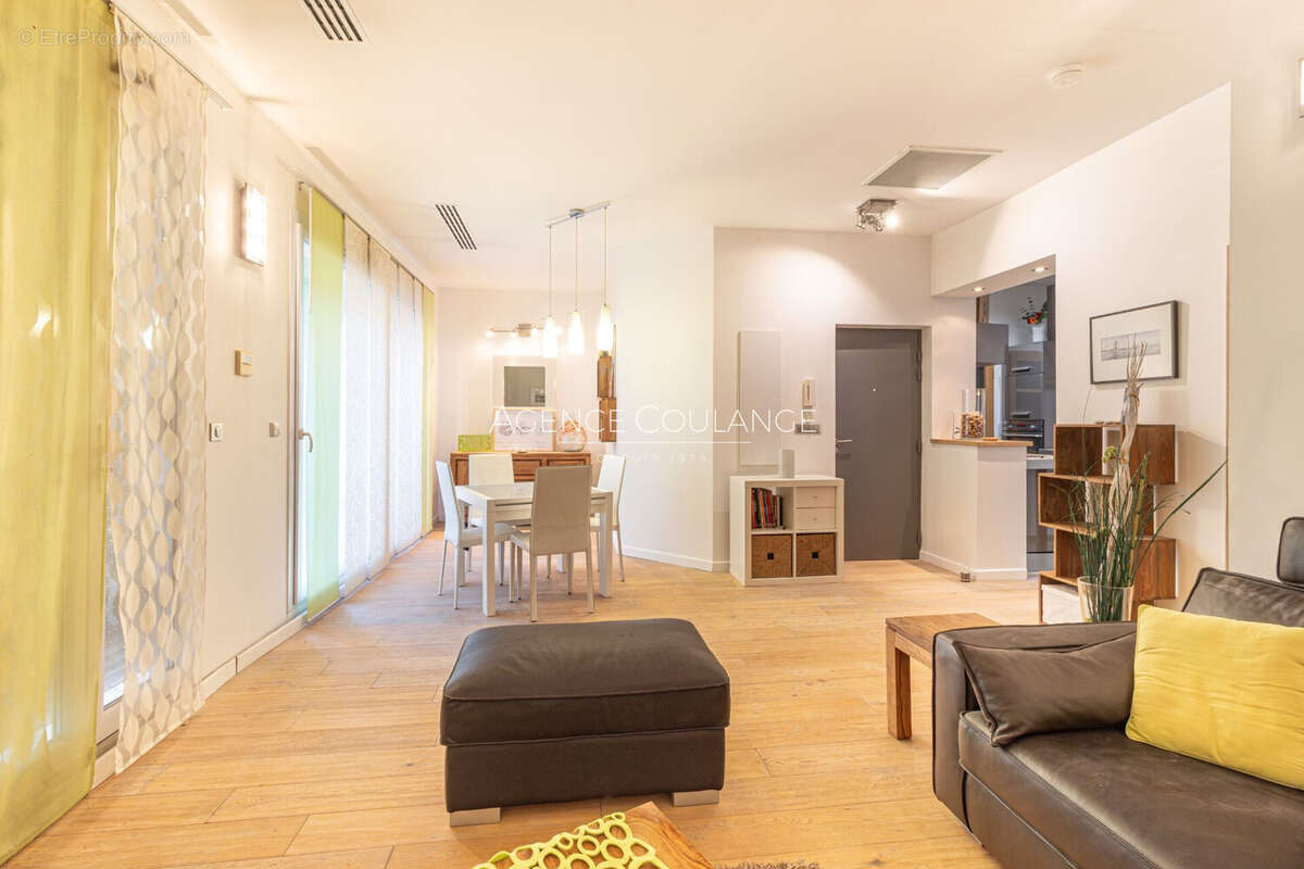 Appartement à MARSEILLE-6E