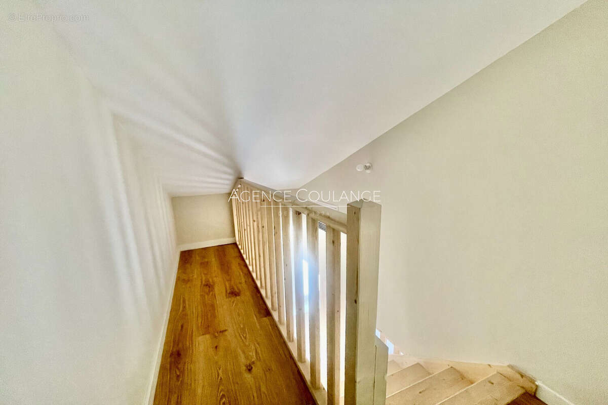 Appartement à MARSEILLE-6E