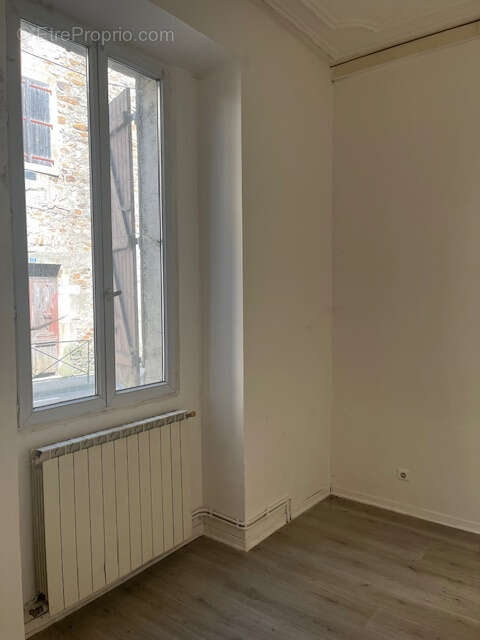 Appartement à BRANOUX-LES-TAILLADES