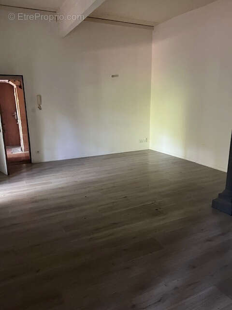 Appartement à BRANOUX-LES-TAILLADES