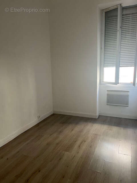 Appartement à BRANOUX-LES-TAILLADES
