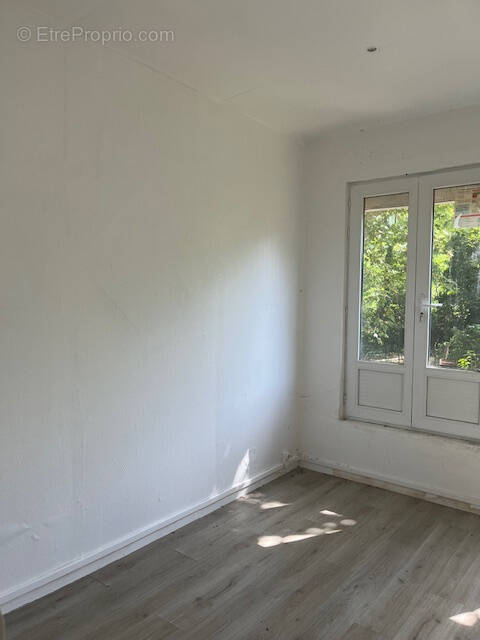 Appartement à BRANOUX-LES-TAILLADES