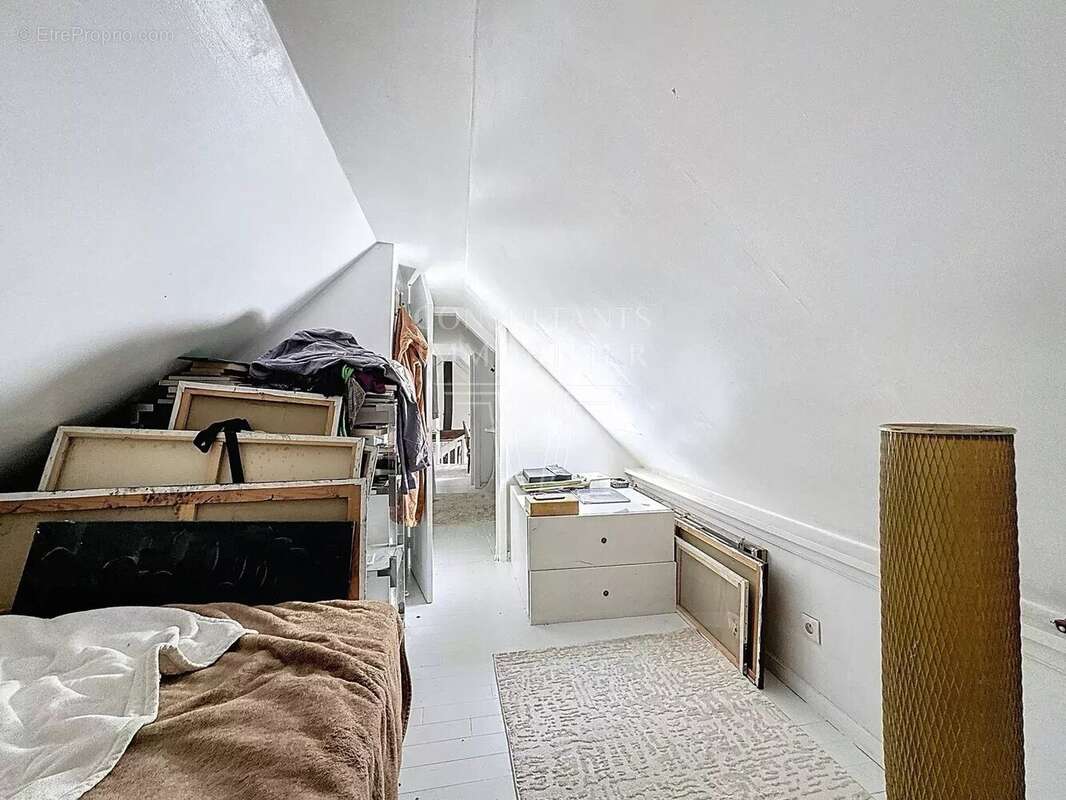 Appartement à PARIS-3E