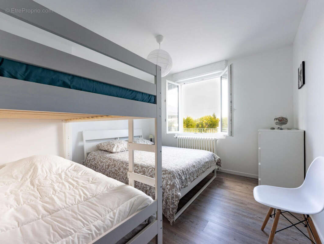  Chambre Coté terrasse - Appartement à CAHORS