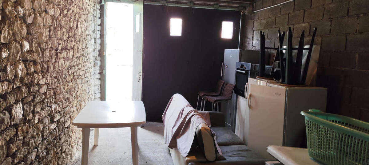 Garage (2) - Appartement à CAHORS