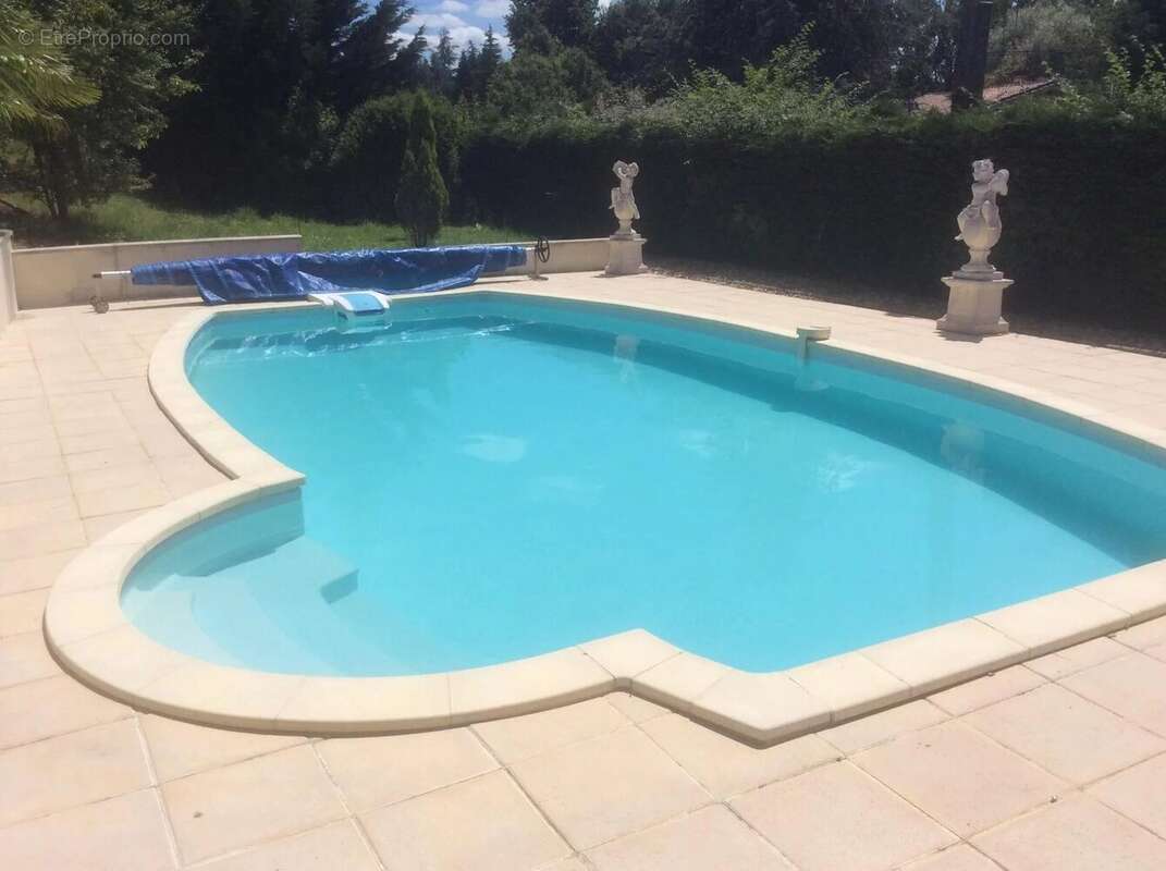 Maison à SAINT-AULAYE