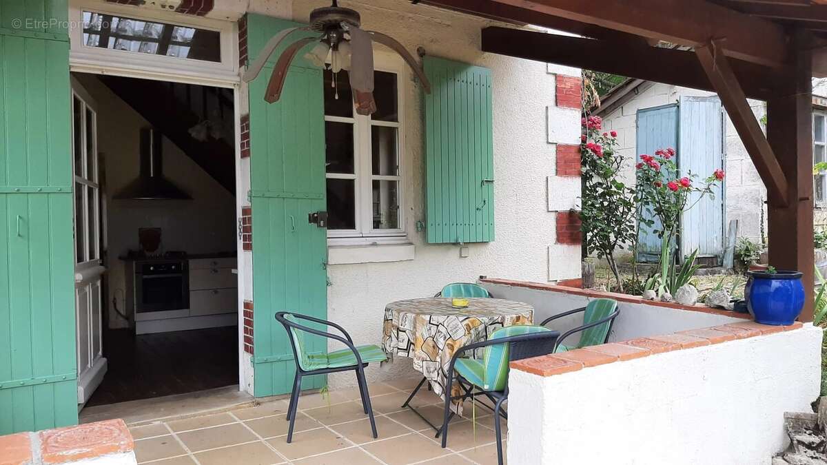 Maison à SAINT-AULAYE