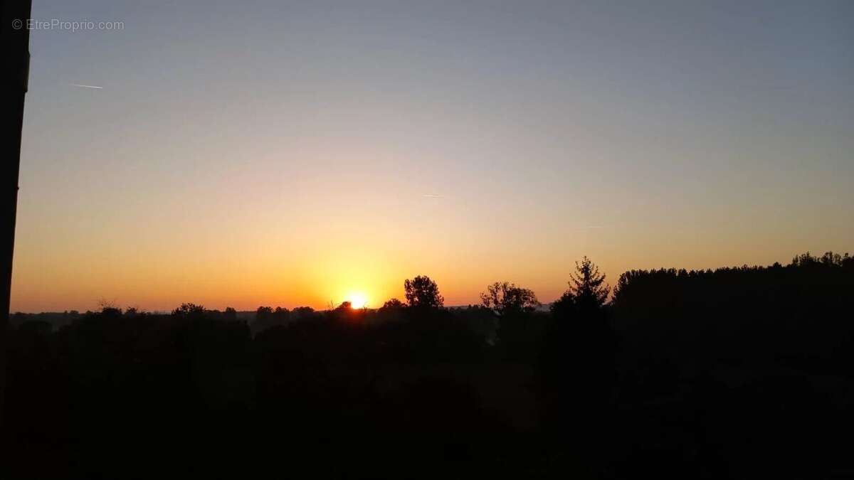 Maison à AUBETERRE-SUR-DRONNE