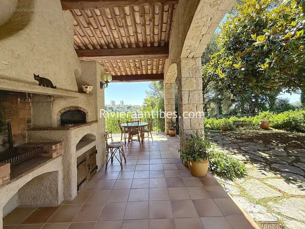 Maison à ANTIBES