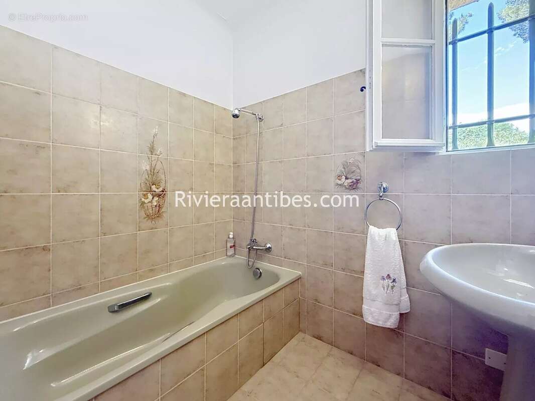Maison à ANTIBES