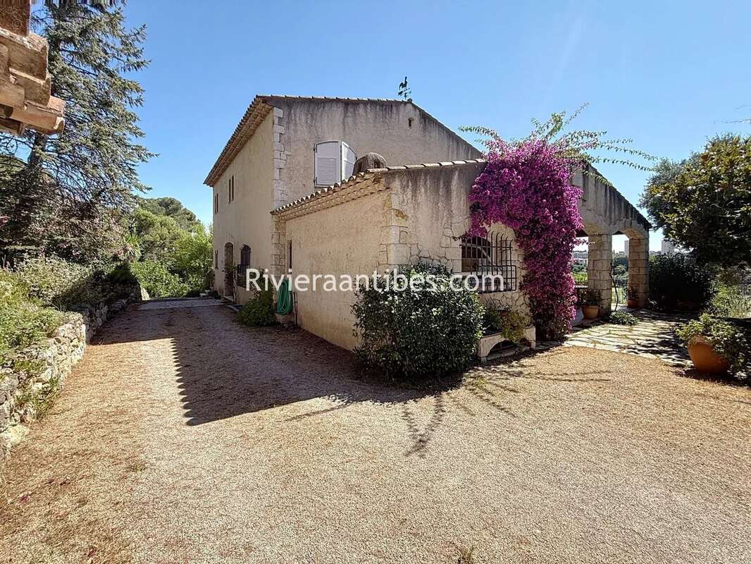 Maison à ANTIBES