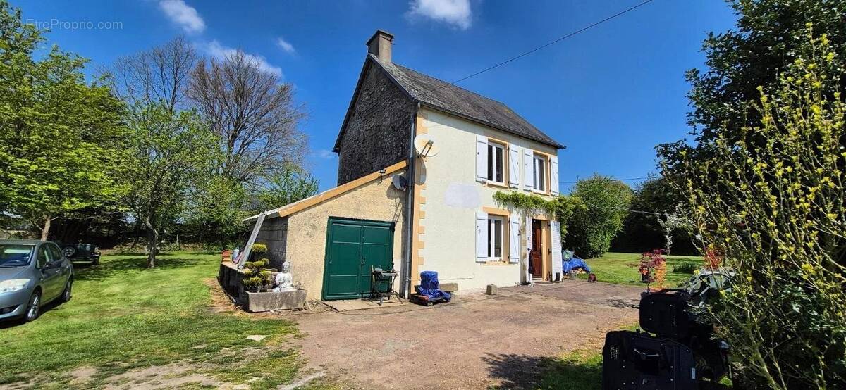 Maison à TINCHEBRAY