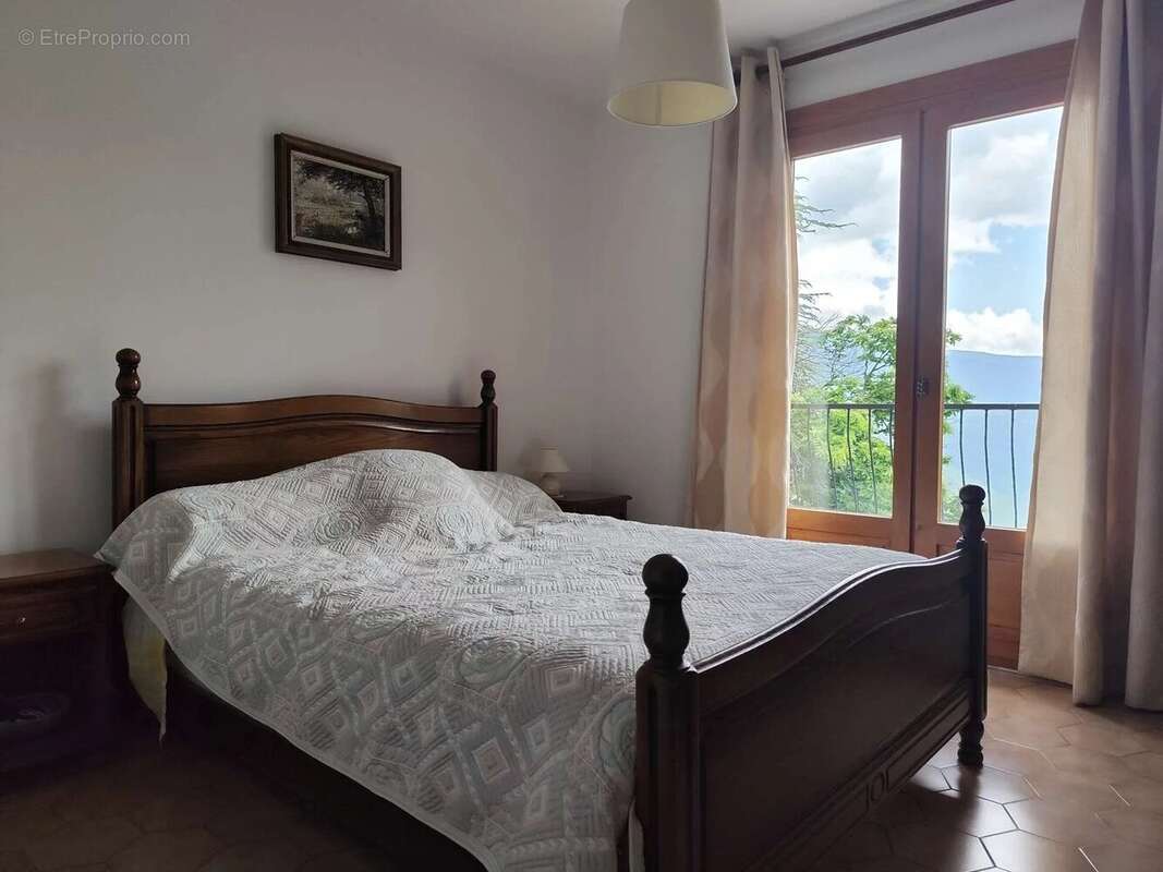 Appartement à ROURE