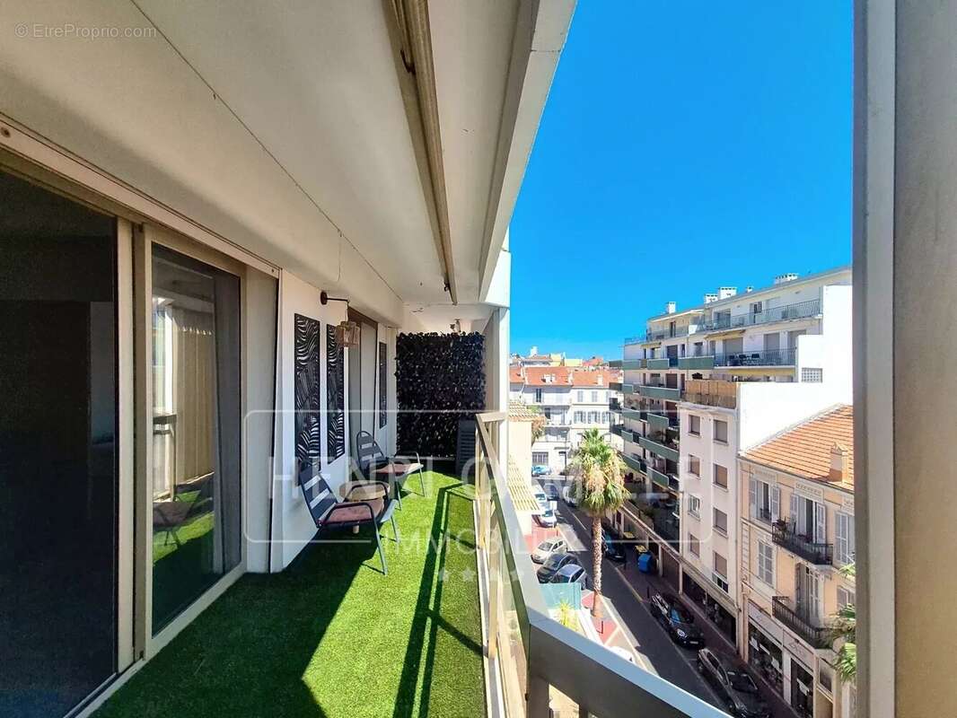 Appartement à CANNES