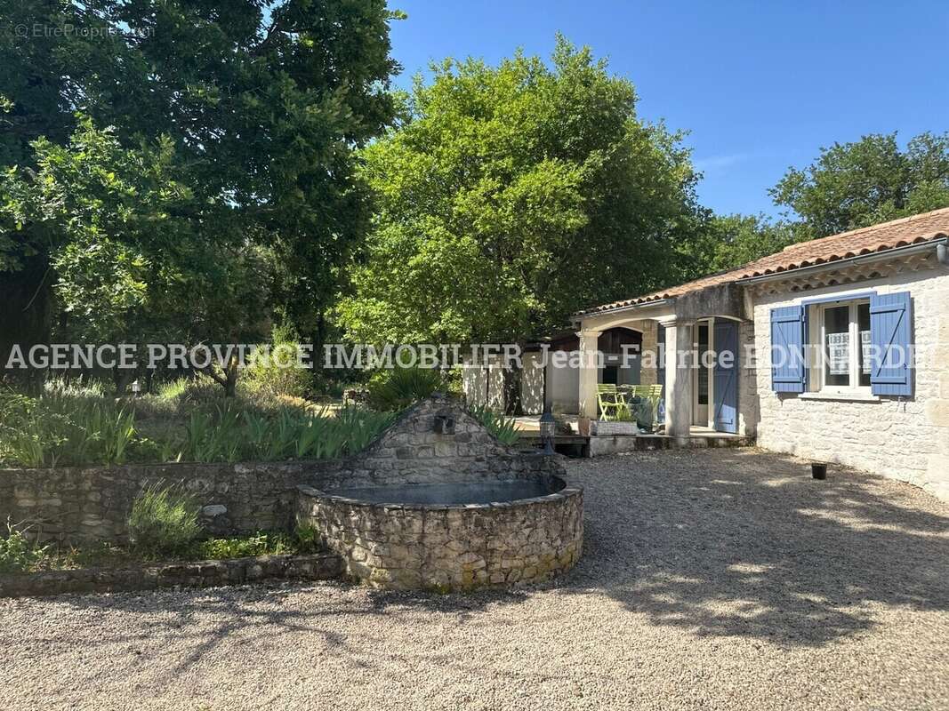 Maison à CHANTEMERLE-LES-GRIGNAN