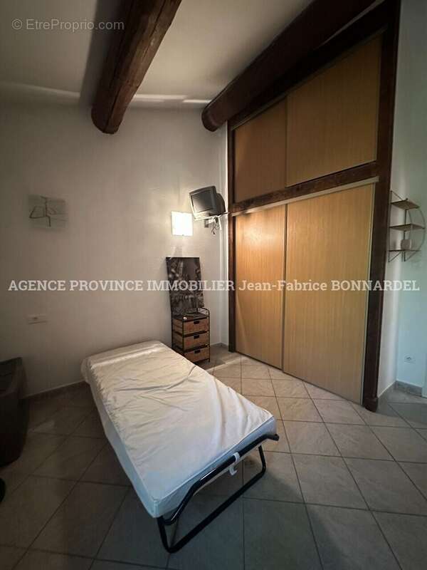 Maison à CHANTEMERLE-LES-GRIGNAN