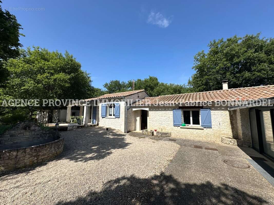 Maison à CHANTEMERLE-LES-GRIGNAN