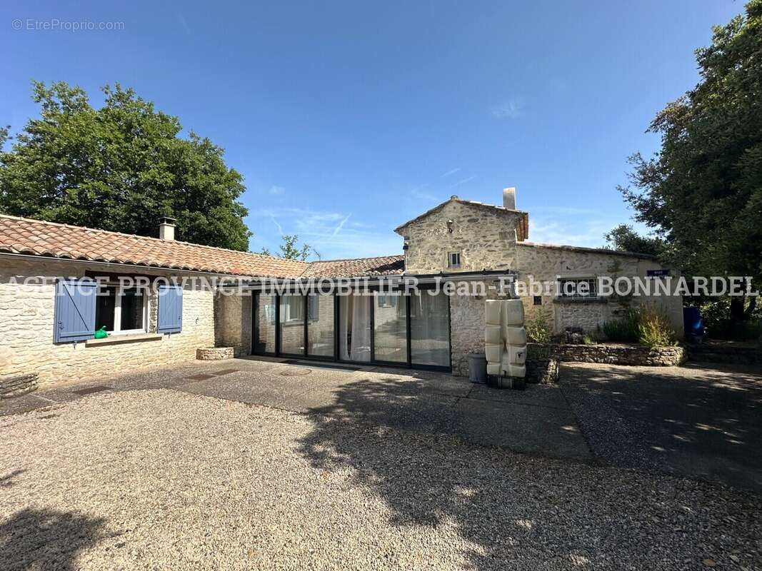 Maison à CHANTEMERLE-LES-GRIGNAN