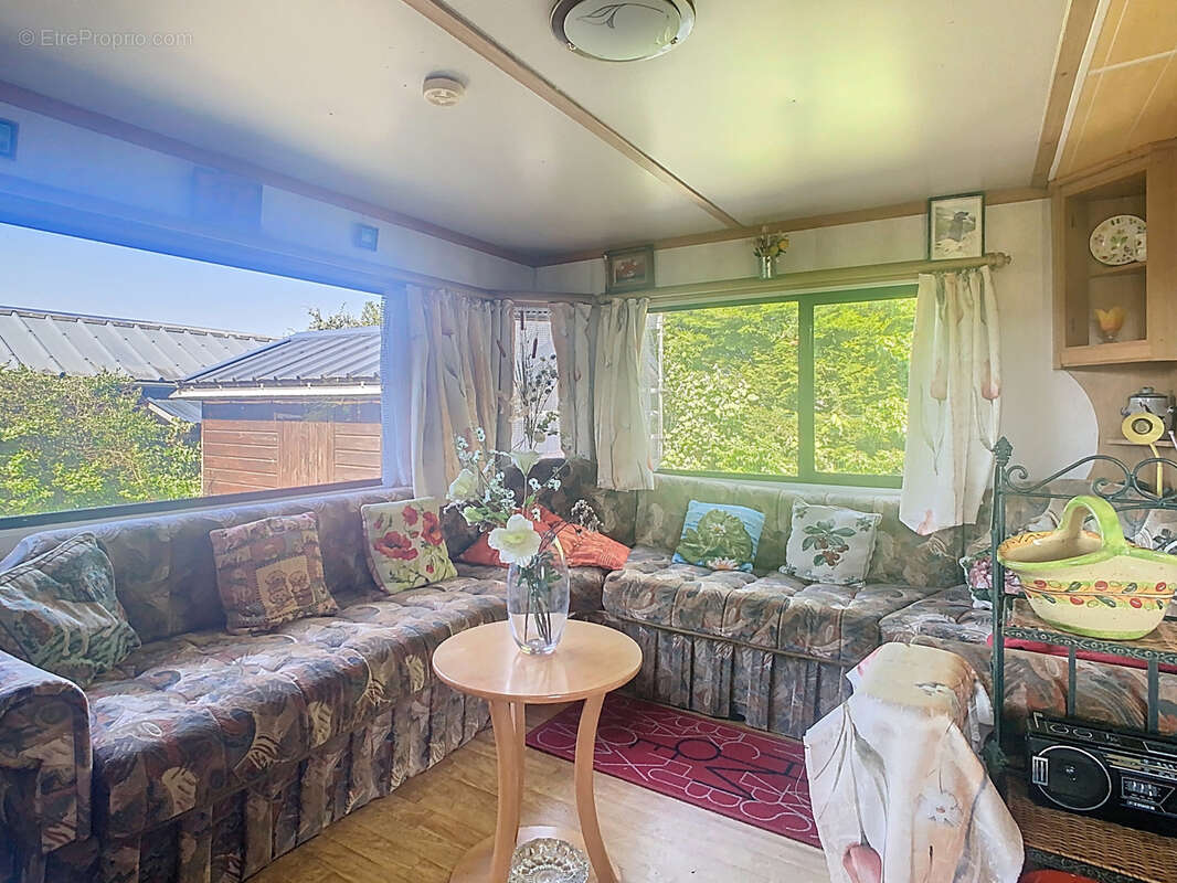 Maison à SAINT-GEORGES-DE-LA-RIVIERE