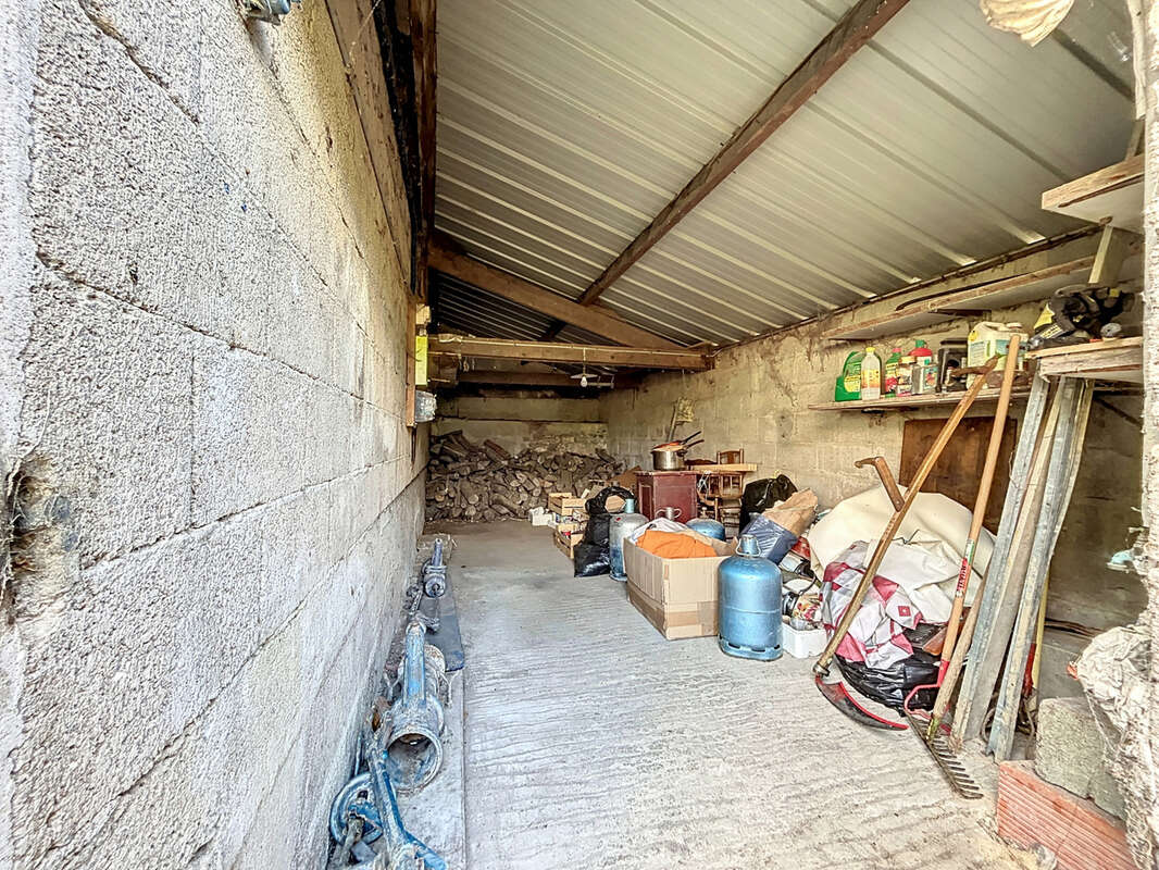 Maison à SAINT-JEAN-DE-LA-RIVIERE