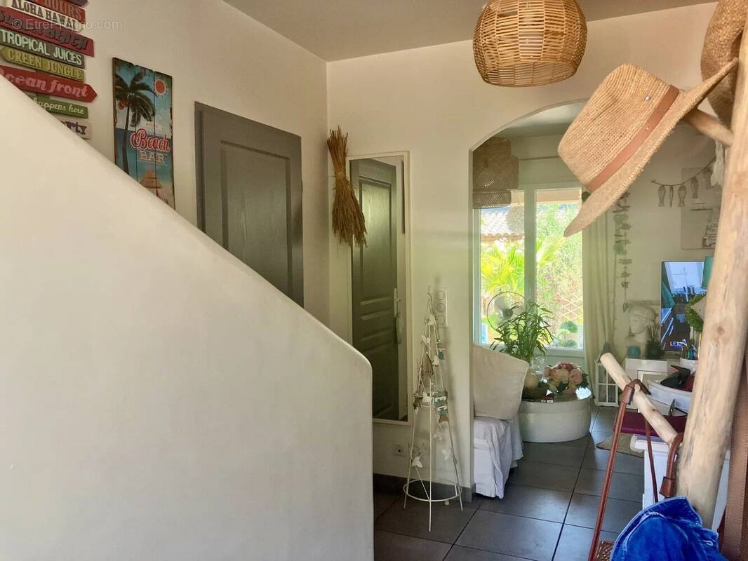 Maison à LE CANNET-DES-MAURES