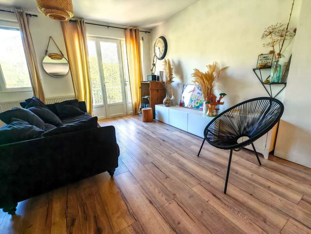 Maison à VILLARS-SUR-VAR