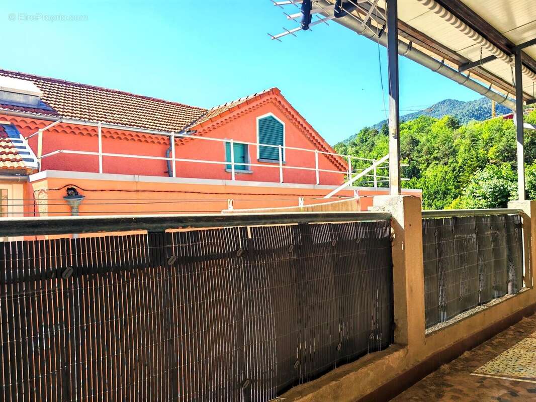 Appartement à ROQUEBILLIERE