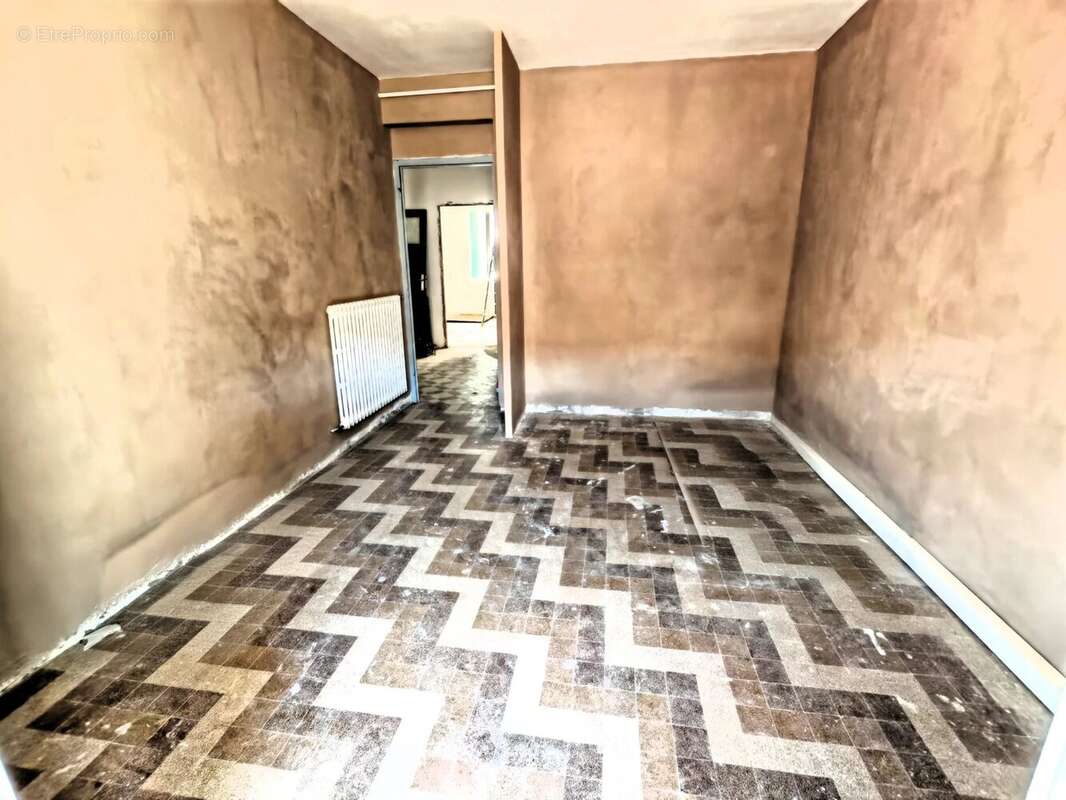 Appartement à ROQUEBILLIERE