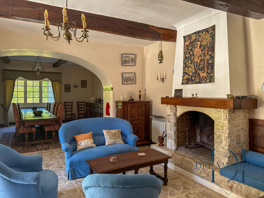Maison à MIELAN