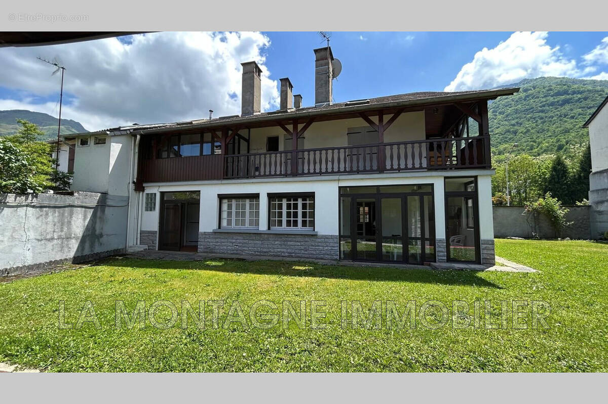 Maison à PIERREFITTE-NESTALAS