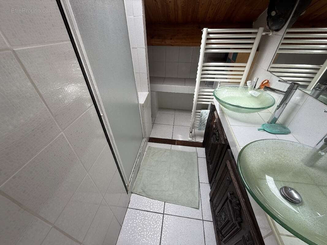 Maison à LE PERREUX-SUR-MARNE