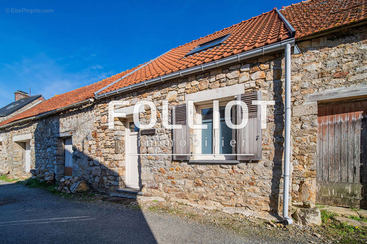 Maison à LES MOITIERS-D&#039;ALLONNE