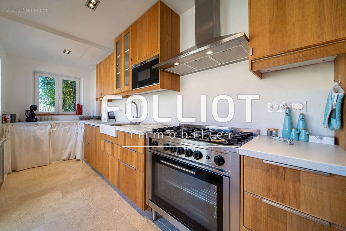 Maison à LES MOITIERS-D&#039;ALLONNE