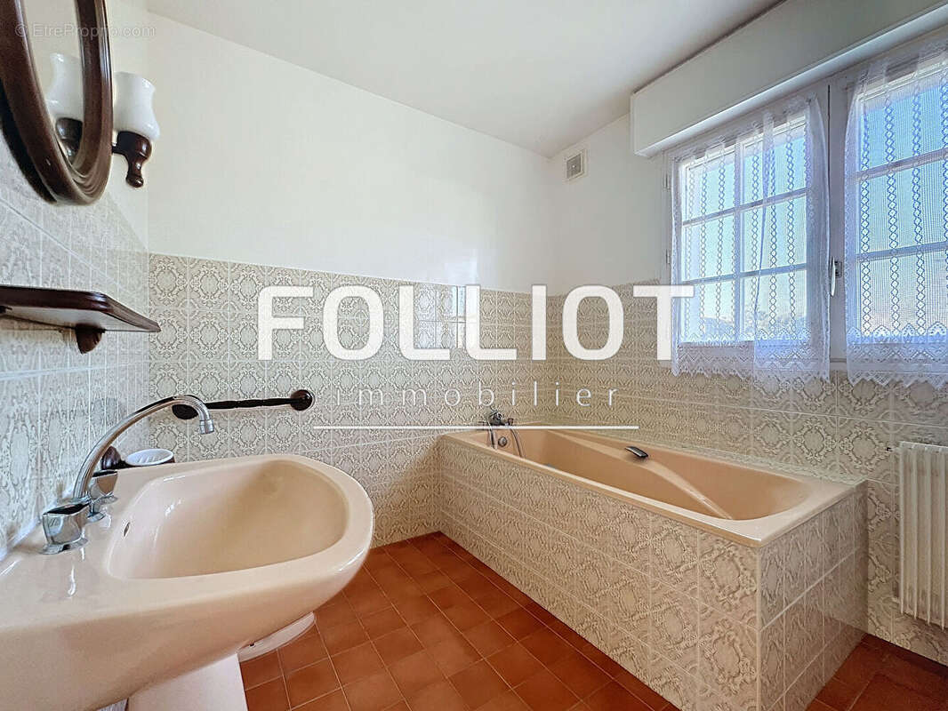 Maison à BARNEVILLE-CARTERET